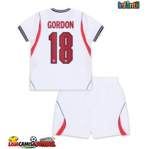 Camisa de Futebol Inglaterra Anthony Gordon #18 Equipamento Principal Infantil Mundo 2026 Manga Curta (+ Calças curtas)
